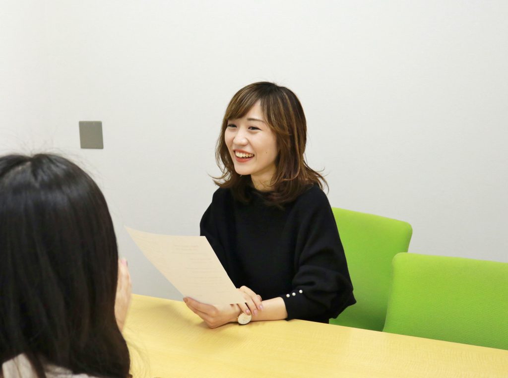 【株式会社グラストの転職・求人情報 | AI×動画の転職サイト｢体験入社｣】職場見学２